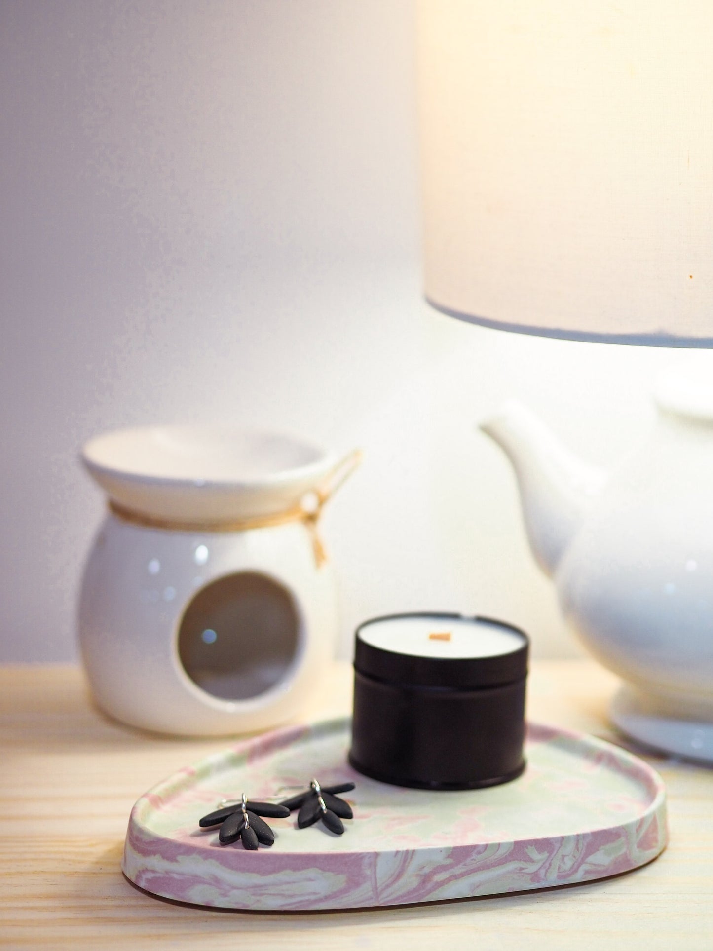 Egg-Shaped Trinket Tray