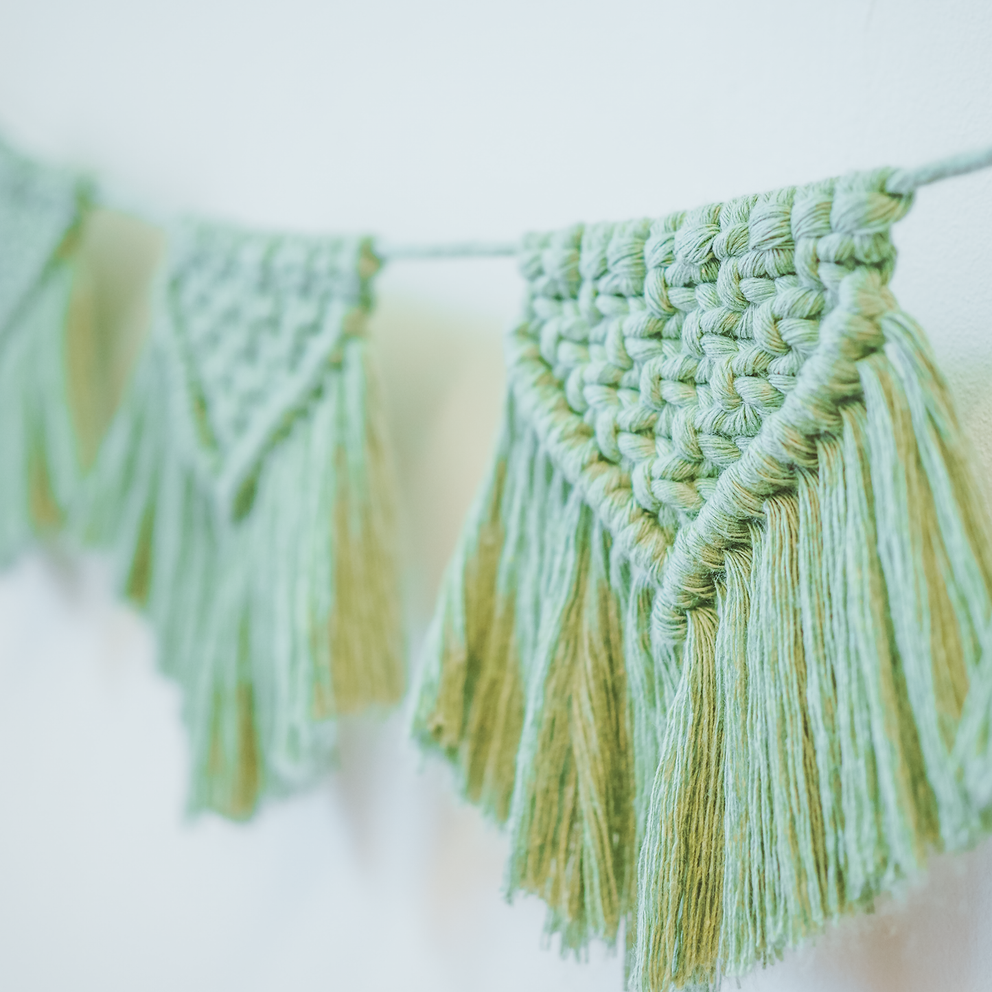 Macrame Kit - Green Feather - Make Your Own Boho Decoration. – Make It  Artfull